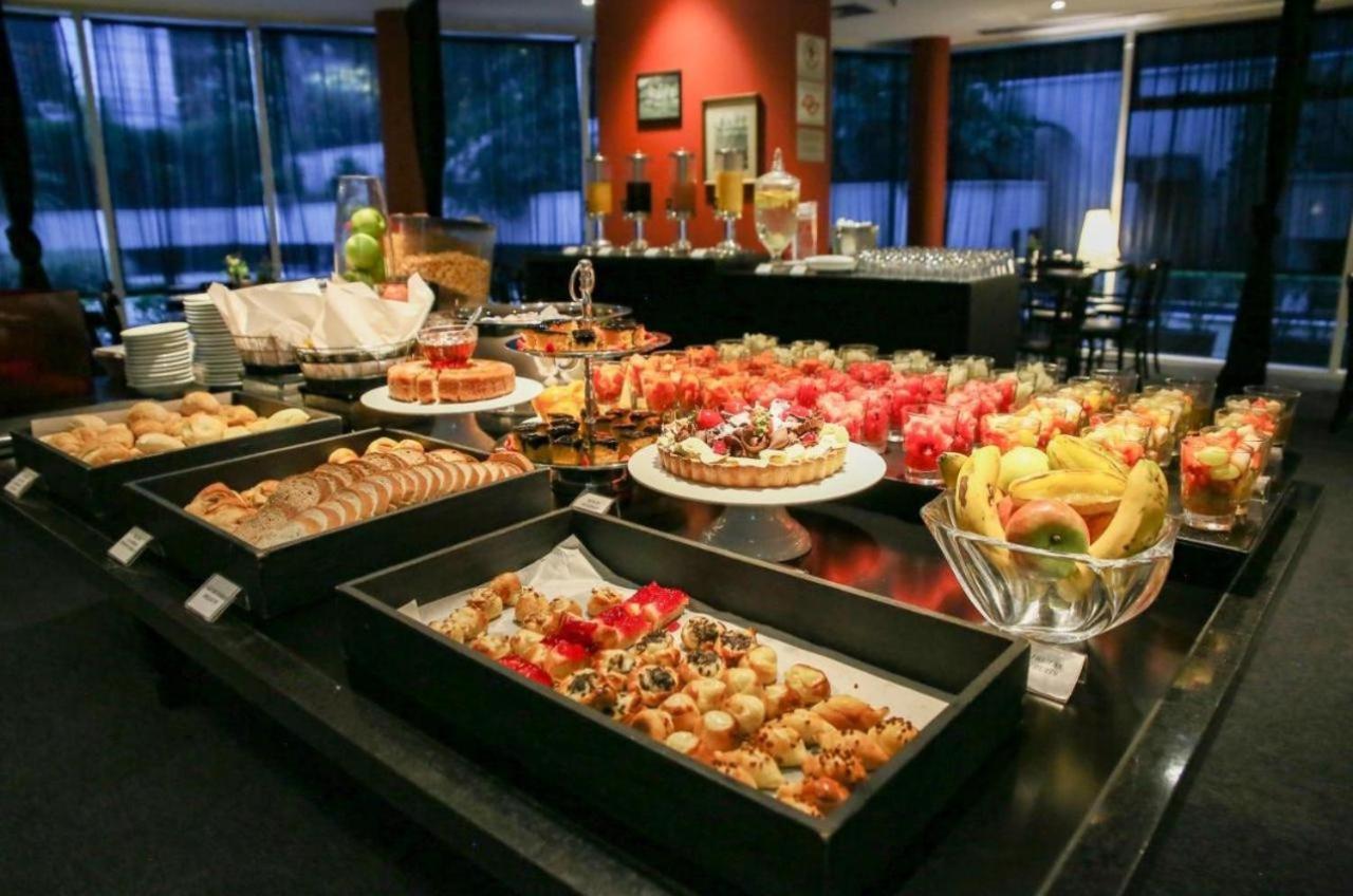 Living Radisson Tryp Berrini Apartamento *