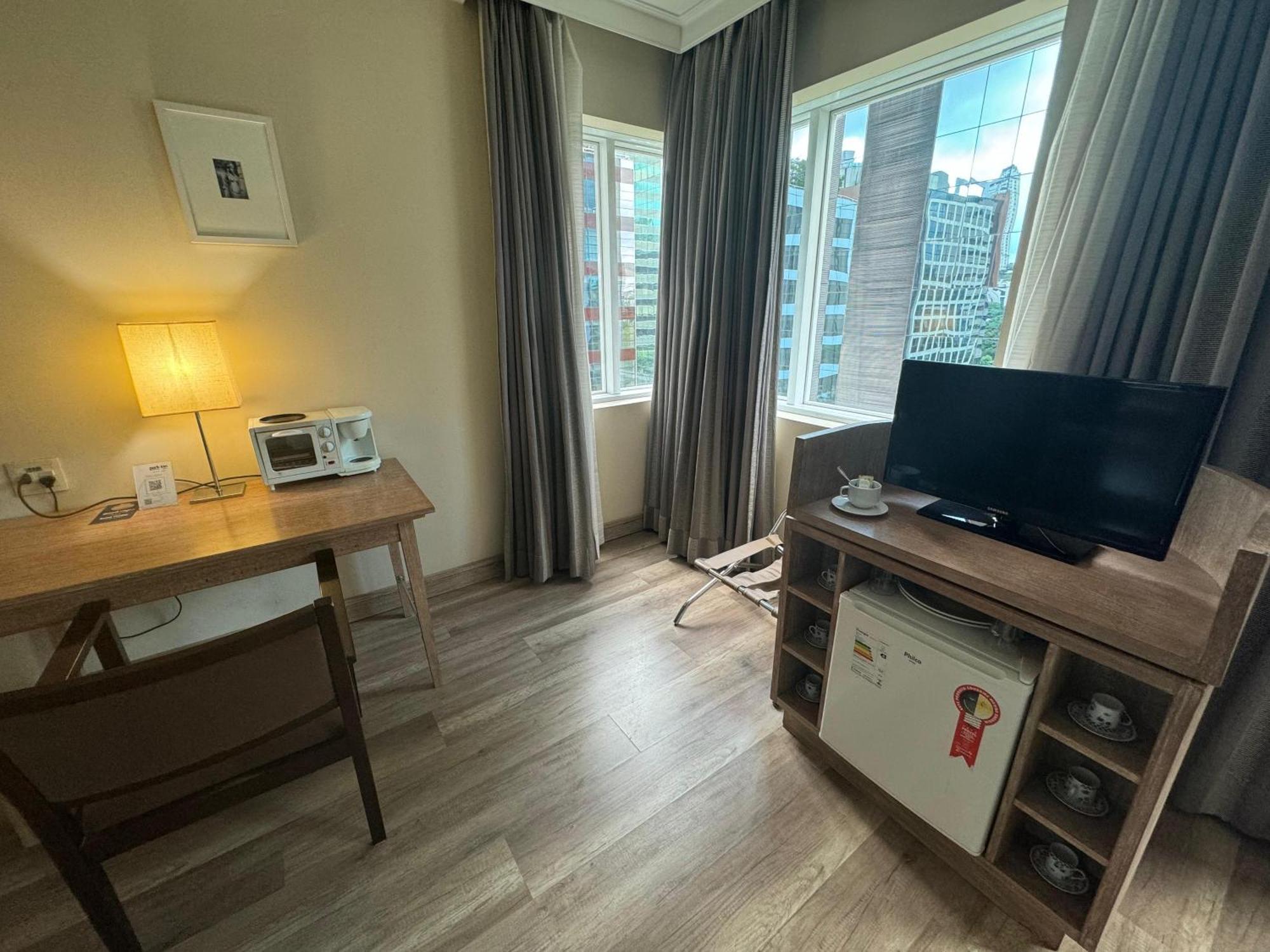 Living Radisson Tryp Berrini * São Paulo